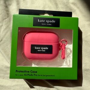 LAST CHANCE NWT Kate Spade AirPods Pro Case